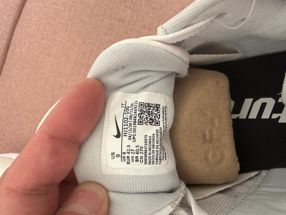 Оригинальные кроссовки nike