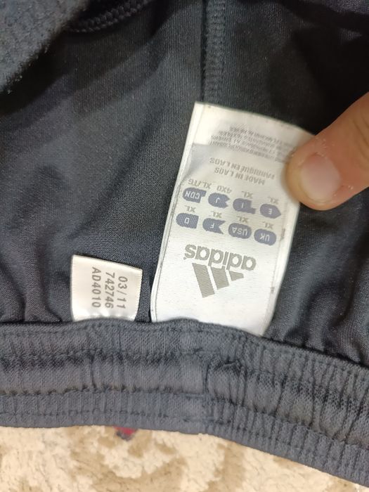 Оригинальные шорты adidas