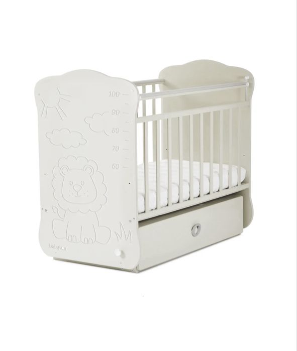 Детская кровать Babyton с матрасом