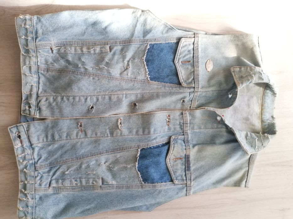 Vesta blugi lucrata manual - unicat