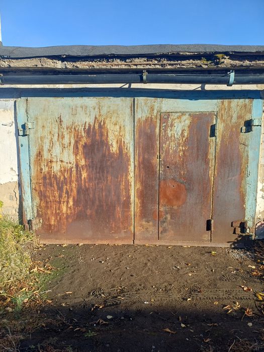Продам гараж в районе вокзала