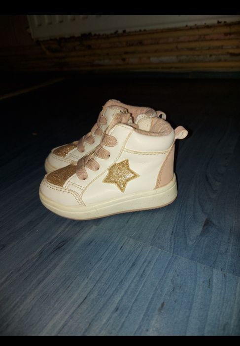 Ghete h&m mărimea 18/19