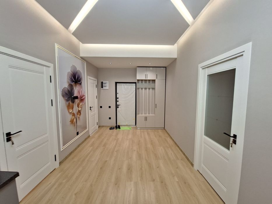 Depo Mall Residence  Katta qani 4 etaj 70k 3 Srochna