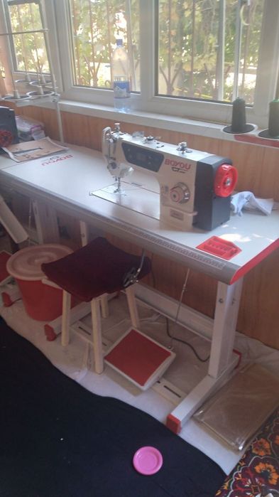 Boyou tikuv mashinasi sotiladi yengi avtomat emas