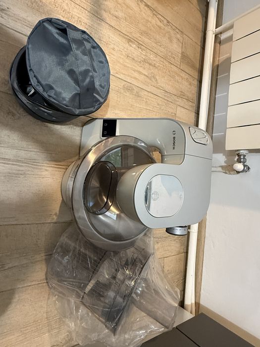 Robot de bucatarie bosch MUM5XL72