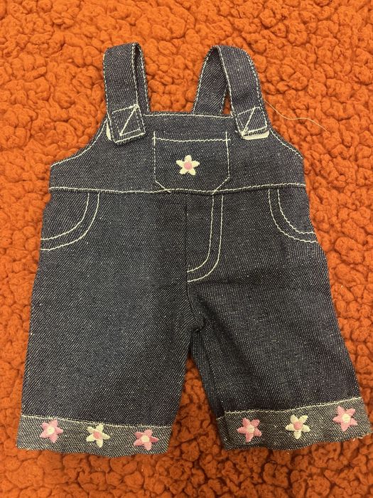 Дрешки за кукла