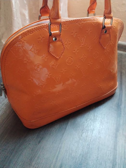 Оригинална Чанта на louis Vuitton