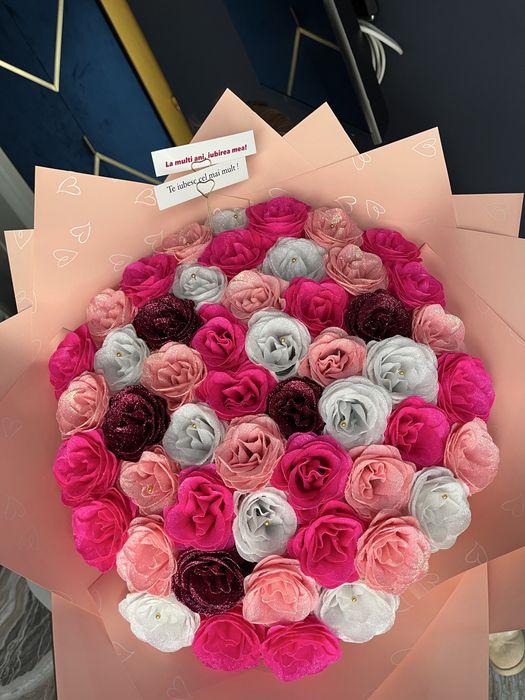 Buchet 19 trandafiri sapun ieftin!!! Personalizat