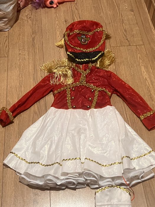 Карнавальный костю для девочки