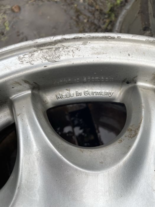 Продам диски мерседес r16