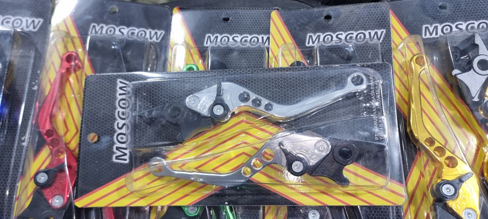 Тормозной ручкалар скутерга тушади