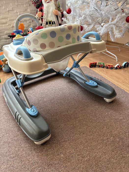 Бебешка прохидлка cangaroo dotty