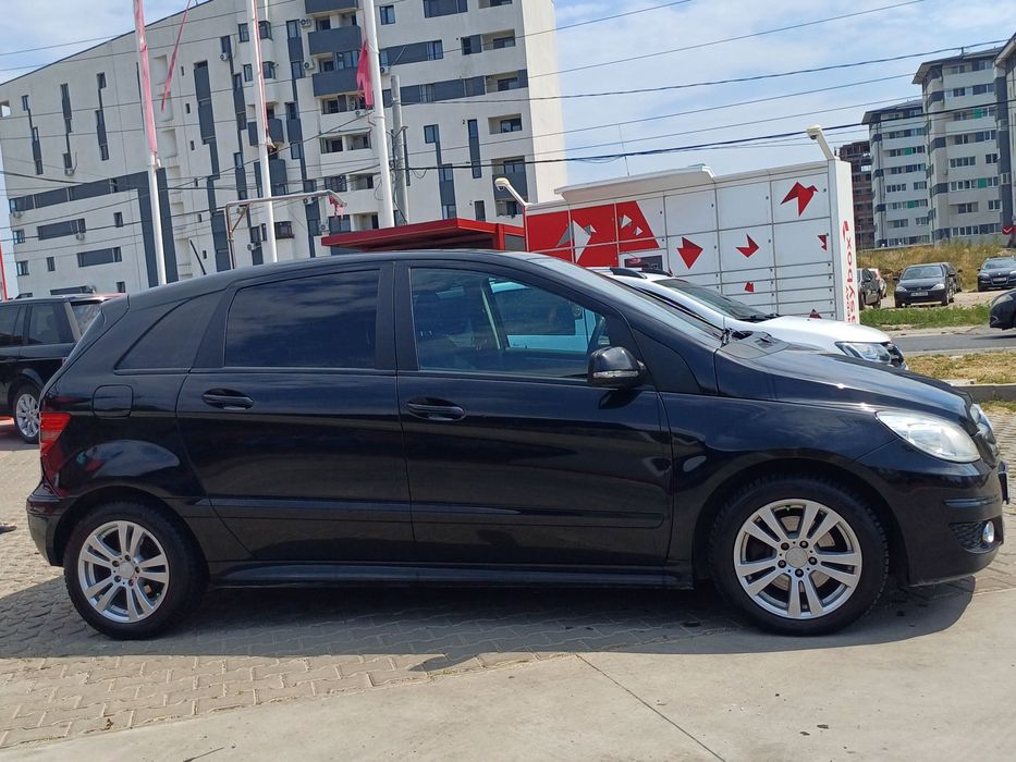 Mercedes B class