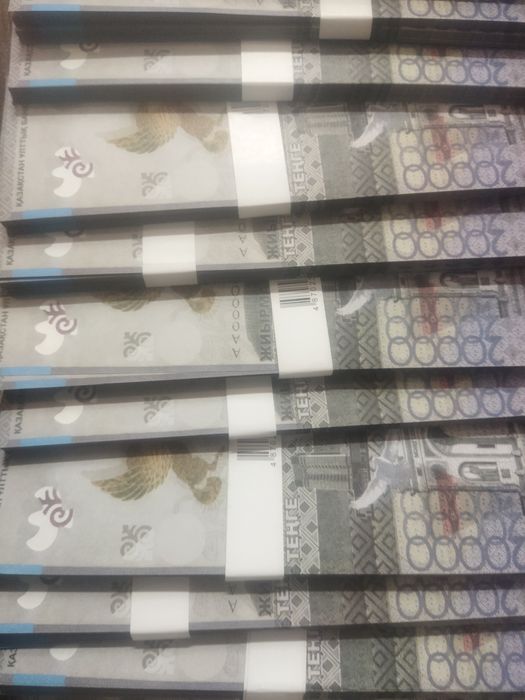 Сувенирные тенге деньги