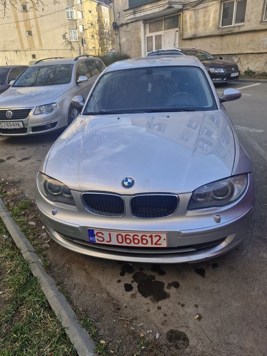 Vand masina preț bun