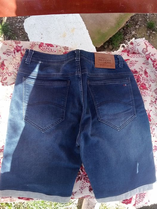 Pantaloni scurți Tommy Hilfiger