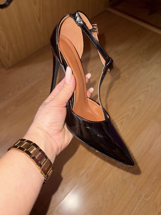 Pantofi Stiletto cu toc Benaza