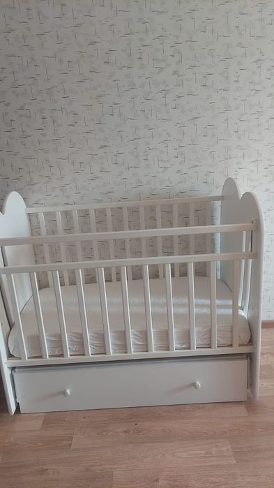 Продается детский кровать в хорошем состояний