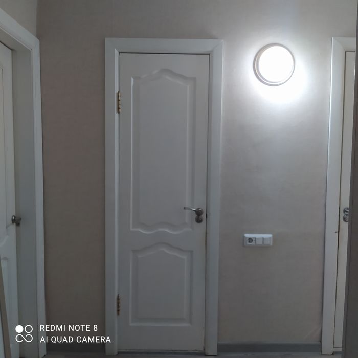 Продам двери деревянные