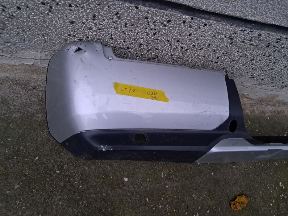 Задна броня митсубиши л200 2020/21г Mitsubishi L200