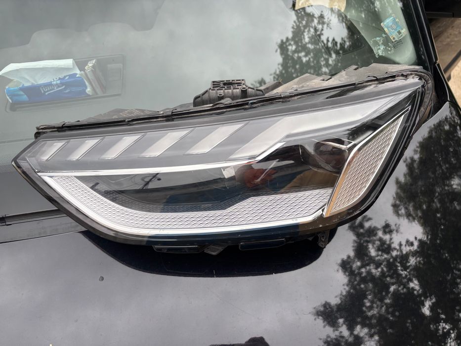 Аudi А4 / Audi A4 B9 Facelift Ляв фар Full Led Matrix Audi A4 B9 Facelift - 8W0941035E