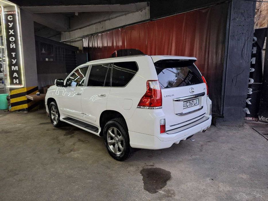Продается LEXUS GX460