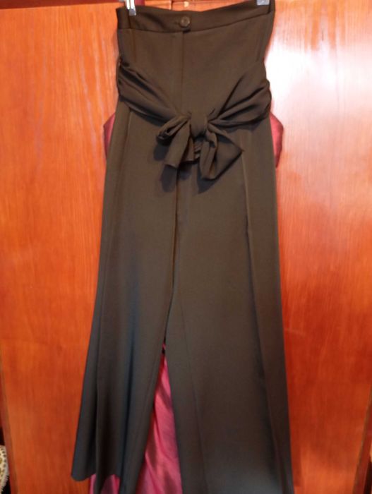 Costum Inedit mărimea 40