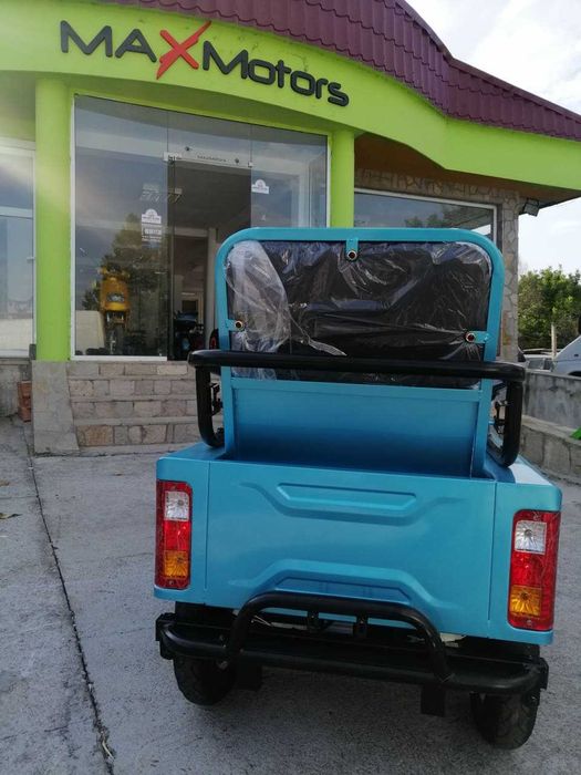 Двуместна електрическа триколка CARGO LUX 1500W/48V/20AH - Светло синя