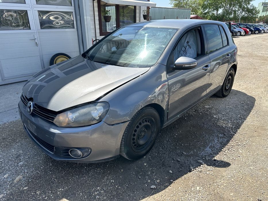 На Части VW Golf 6/ Голф 6 2.0tdi-CBD-110к.с.!