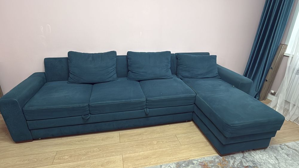 диван угловой продам