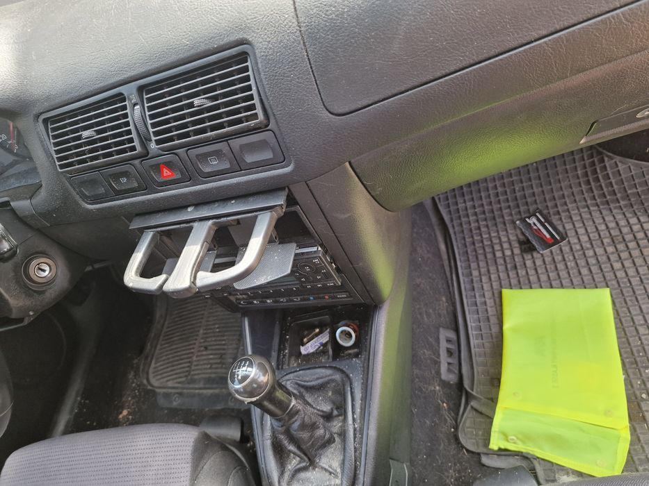 Голф 4 1.9tdi 90к.с на части