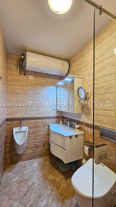 Продава се Четиристаен апартамент в к.к. Слънчев бряг - 120 кв.м за 2000 €/кв.м - Снимка #12