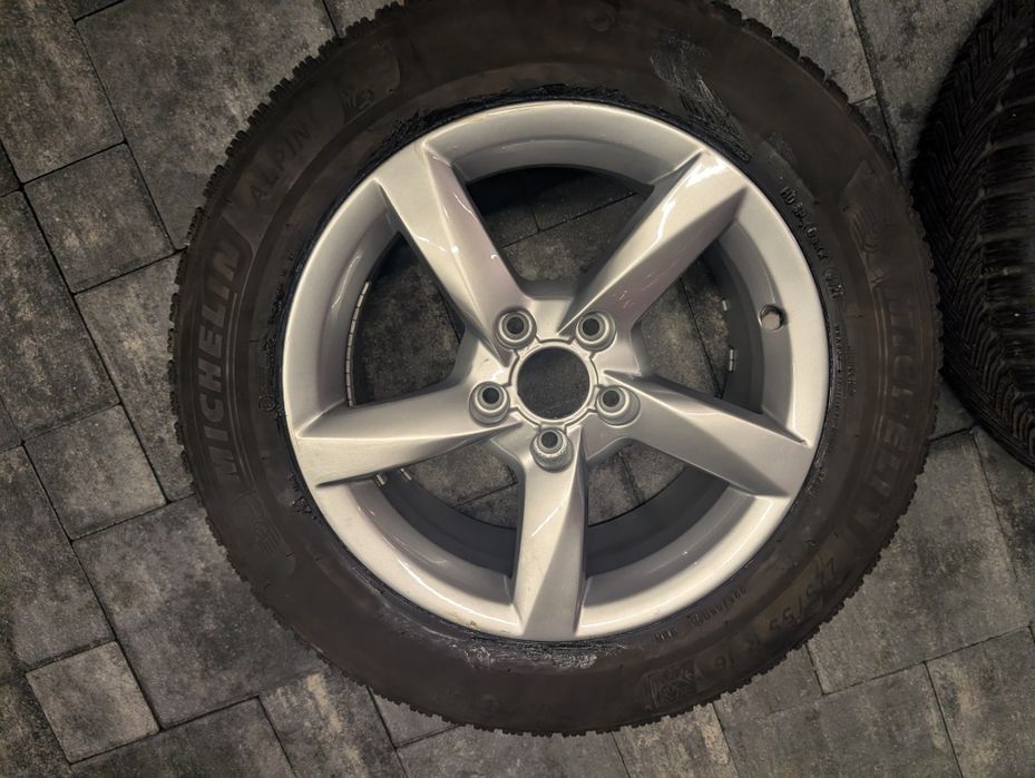 Vand roti de iarna 16" pt  AUDI