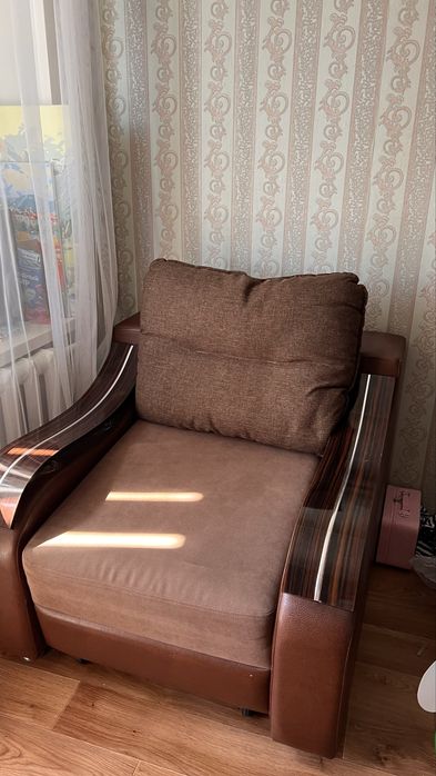 Продам кресло кровать б/у
