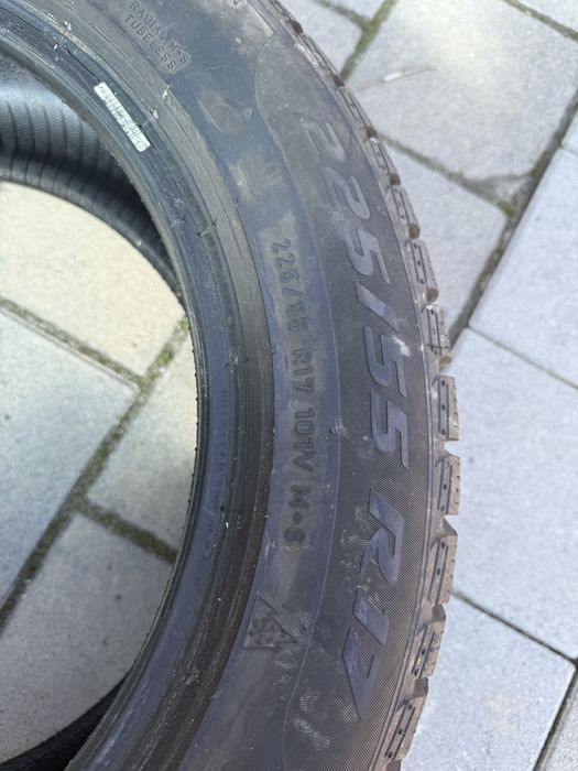 Зимни гуми PIRELLI 225/55/17
