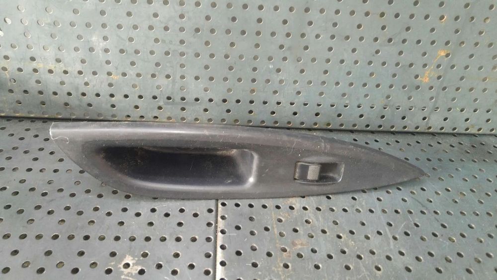 Buton geam electric dreapta spate mazda 6 gg combi gj6a685li