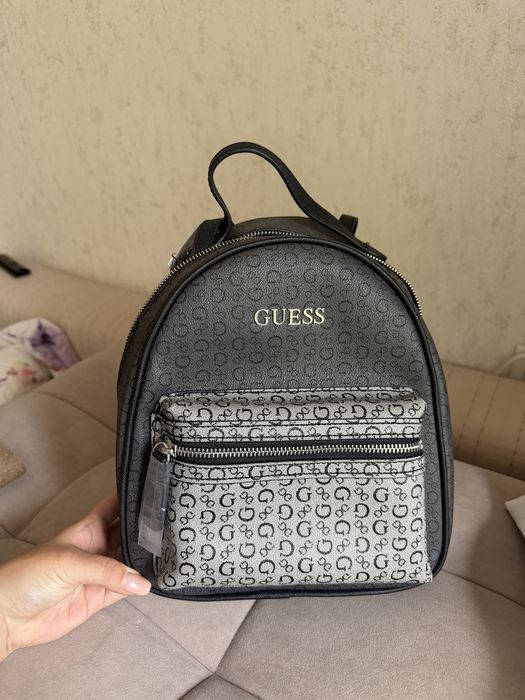 Рюкзак от Guess оригинал