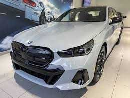 Bmw I - 5 omoxchi bosela bonus qberamz