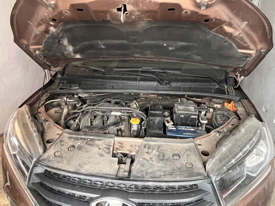 Продам Lada XRay