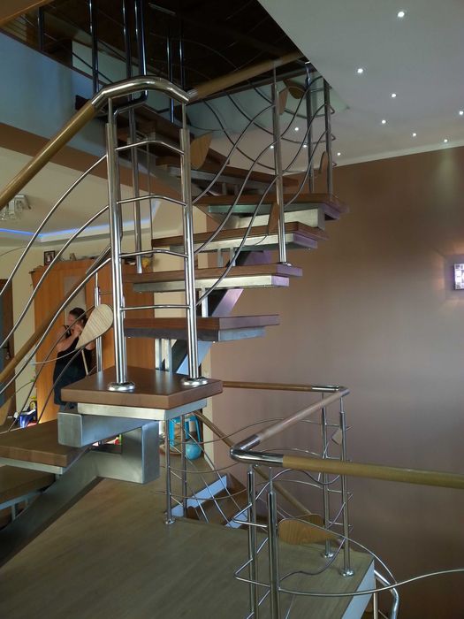 Scari metalice,inox si fier forjat