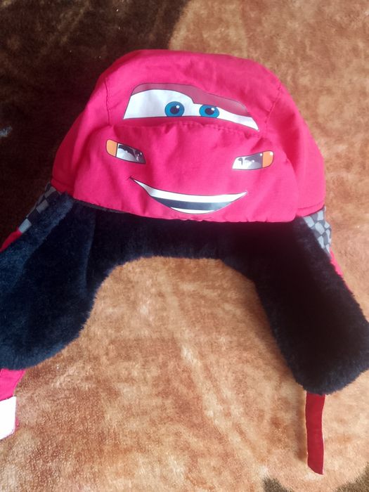 Продам курточку на мальчика