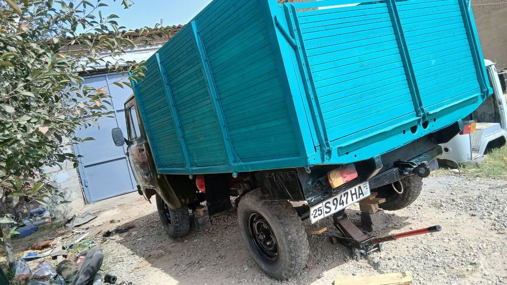 Uazik srochna sotilad