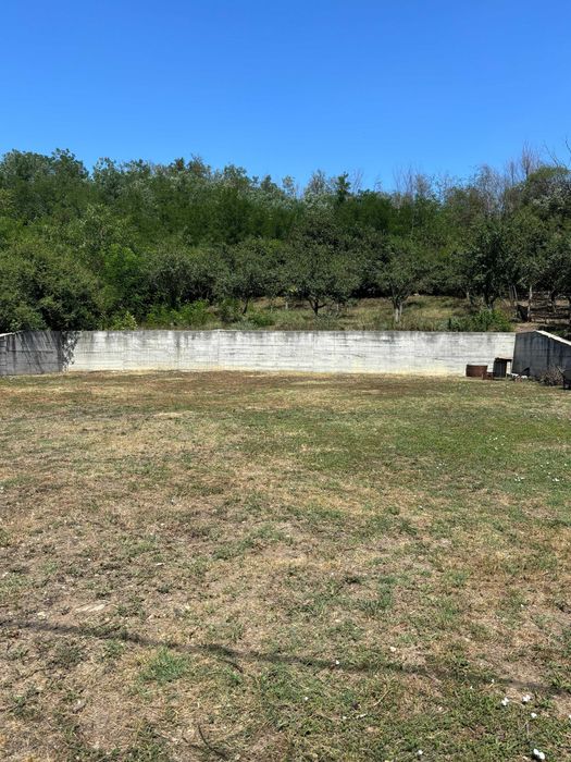 Se vinde teren de casa