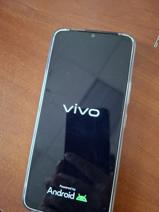 Смартфон Vivo y03