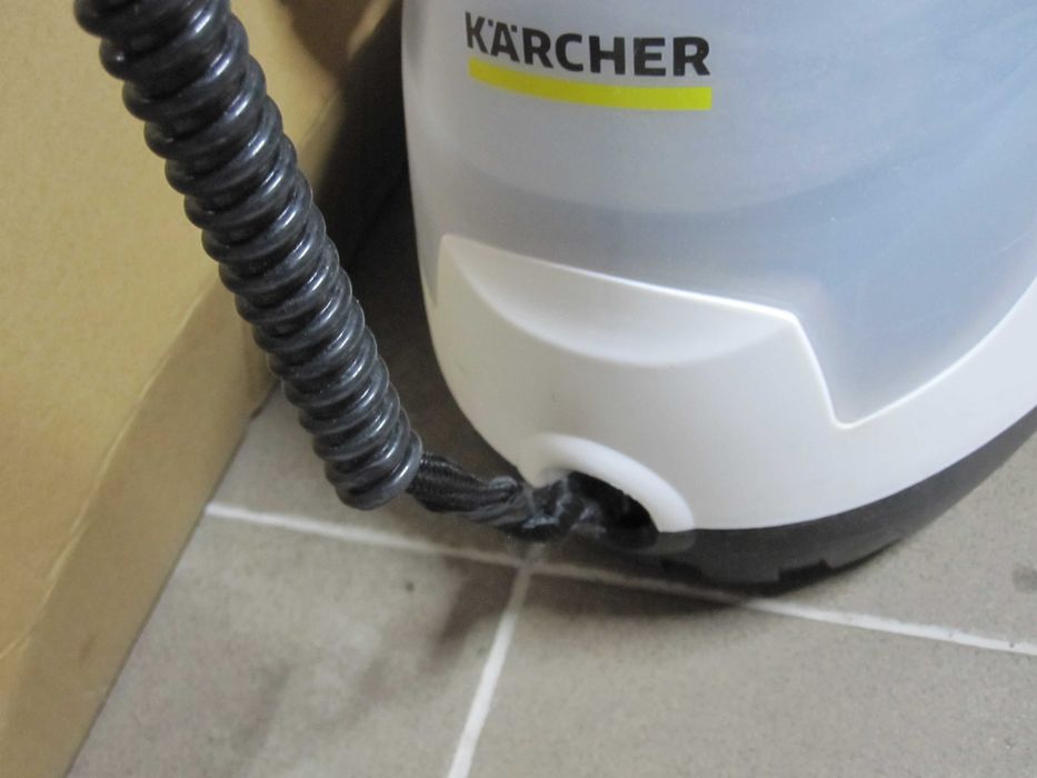 Aparat de curățat cu abur Kärcher SC 4 EasyFix alb