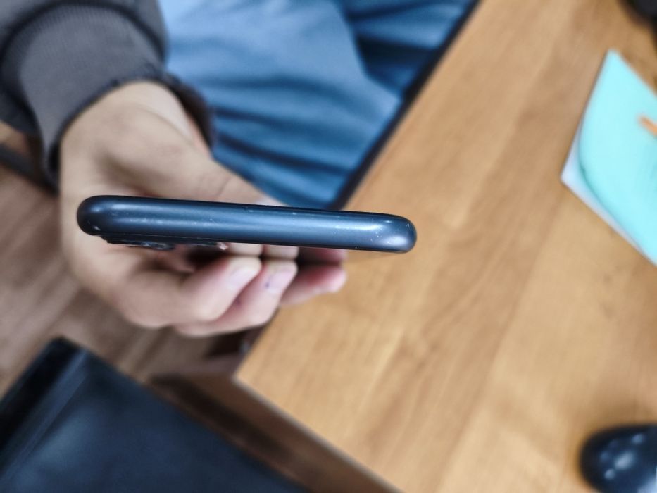 Айфон 11 продается