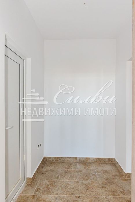 Двустаен ТУХЛЕН РАЗШИРЕН преустроен в ТРИСТАЕН апартамент - кв.Център!