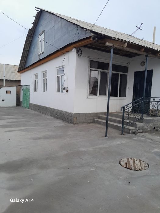 5 бөлмелі үй. Аксукентте навастройка