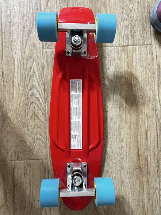 Penny Board rosu- Nou, nefolosit