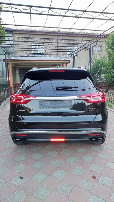 Sotiladi Hongqi SH5 4×4 kraska toza navorotlari bor